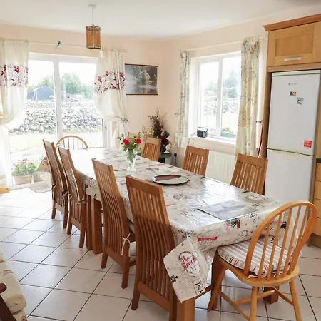 Holiday home Lough Mask Road Fishing *